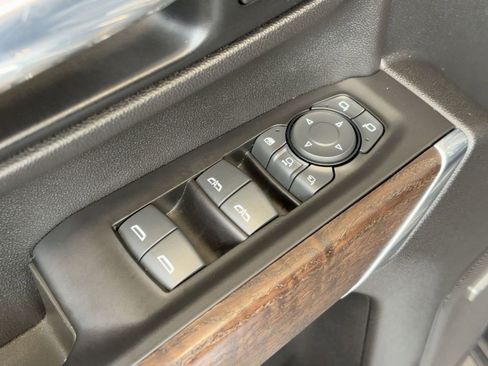 Used 2020 GMC Sierra 2500 Denali w/ Denali Ultimate Package image 10