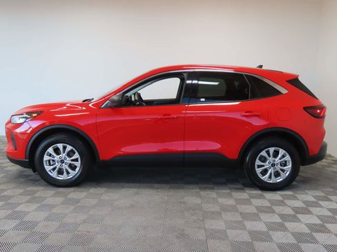 Used 2024 Ford Escape Active w/ Tech Pack #1 AWD/4WD image 5
