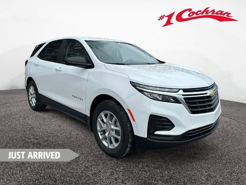 Certified 2024 Chevrolet Equinox LS w/ LS Convenience Package image 1