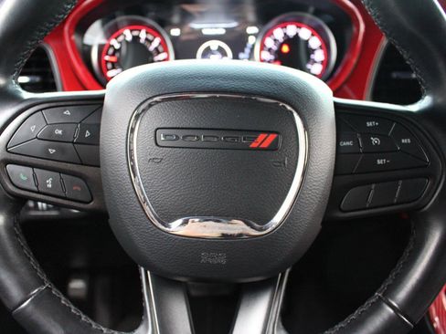 Used 2020 Dodge Challenger SXT image 18