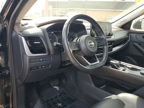 Used 2023 Nissan Rogue SL w/ SL Premium Package image 15