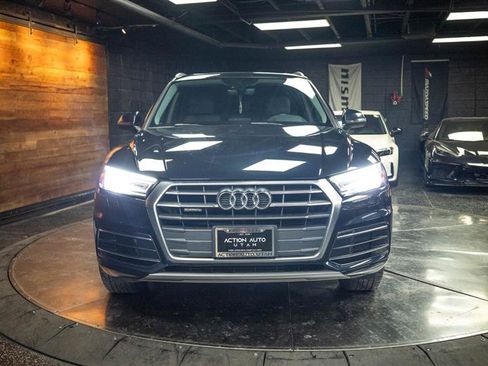 Used 2018 Audi Q5 2.0T Premium w/ Convenience Package AWD/4WD image 4