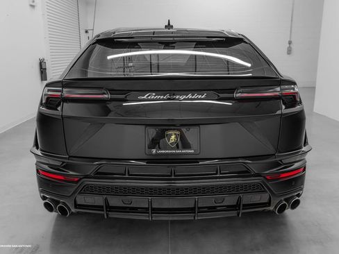 Used 2024 Lamborghini Urus S AWD/4WD image 16