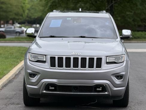 Used 2014 Jeep Grand Cherokee Overland w/ Advanced Technology Group AWD/4WD image 4