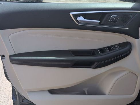 Used 2024 Ford Edge Titanium AWD/4WD image 25