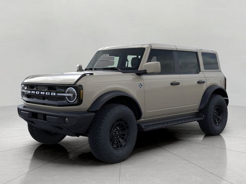 New 2026 Ford Bronco Outer Banks AWD/4WD image 1