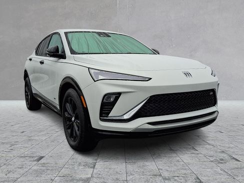 Certified 2025 Buick Envista Sport Touring w/ Convenience I Package image 2