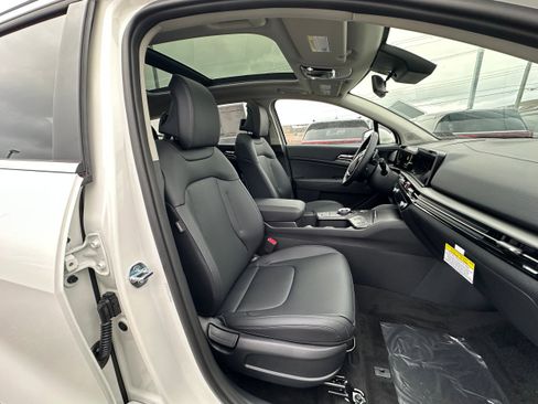 New 2026 Kia Sportage AWD Hybrid image 24