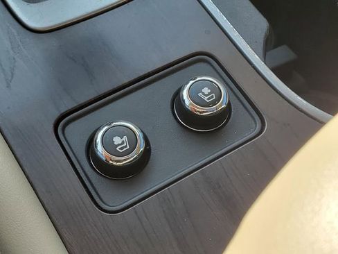 Certified 2021 Nissan Murano Platinum w/ Cargo Package image 25