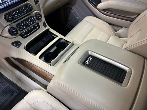 Used 2018 GMC Yukon Denali w/ Open Road Package image 28