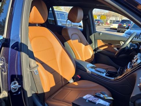 Used 2022 Mercedes-Benz GLC 300 4MATIC image 14