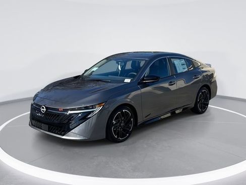 New 2026 Nissan Sentra SR image 1