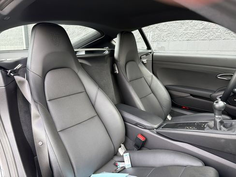 Certified 2025 Porsche 718 Cayman image 27