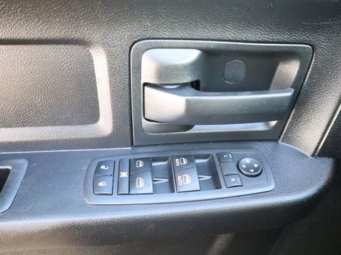 Used 2019 RAM 1500 Express w/ Wheel & Sound Group AWD/4WD image 36