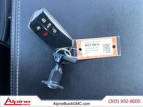 Used 2025 Volkswagen Atlas Cross Sport SE image 20