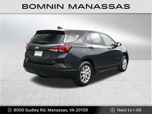 Used 2022 Chevrolet Equinox LS w/ LS Convenience Package image 5