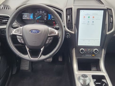 Used 2024 Ford Edge SEL AWD/4WD image 25
