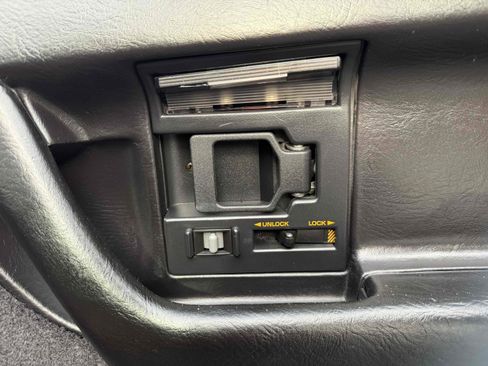 Used 1990 Chevrolet Corvette Coupe image 93