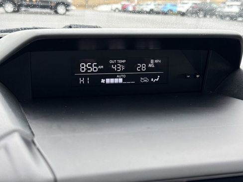 Used 2023 Subaru Crosstrek 2.0i Premium w/ Special Edition image 3