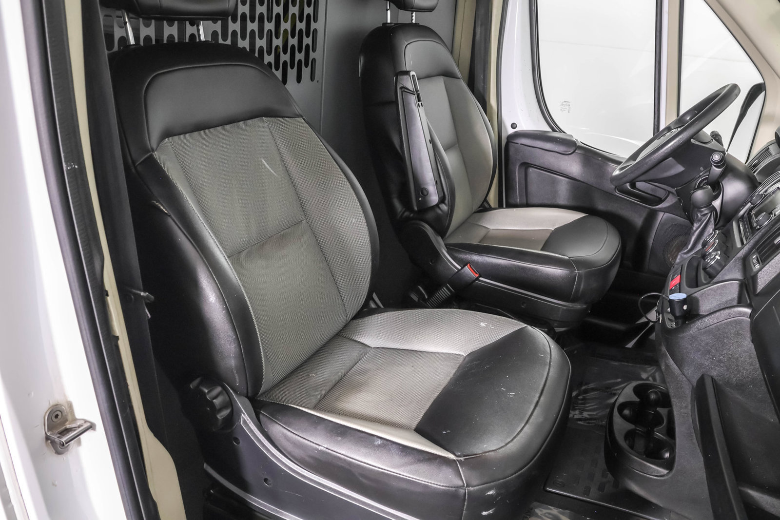 Used 2017 RAM ProMaster 1500 FWD image 36