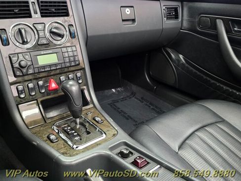 Used 2003 Mercedes-Benz SLK 32 AMG image 23