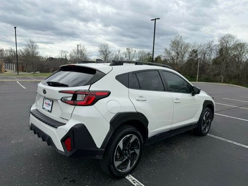 Used 2024 Subaru Crosstrek 2.5i Limited image 4