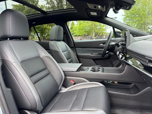 Used 2025 Honda Prologue Touring image 25