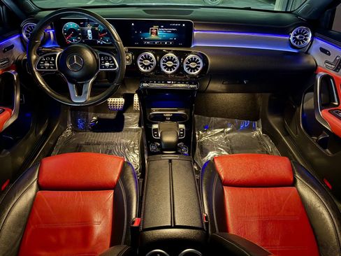 Used 2020 Mercedes-Benz A 220 image 2