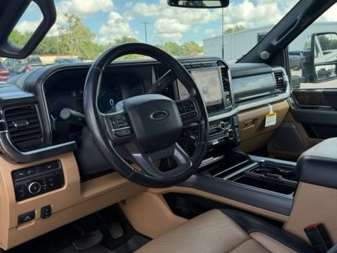 Used 2024 Ford F350 Lariat w/ Lariat Ultimate Package AWD/4WD image 25