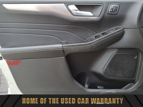 Used 2022 Ford Escape Titanium AWD/4WD image 12