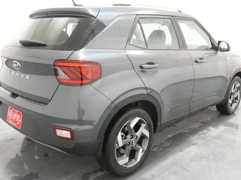 New 2026 Hyundai Venue SEL image 8