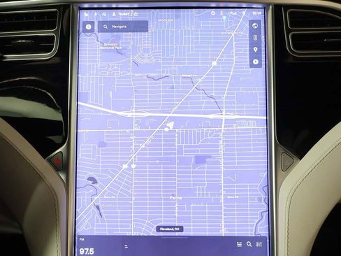 Used 2017 Tesla Model X 100D image 42