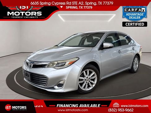 Used 2013 Toyota Avalon XLE FWD image 1