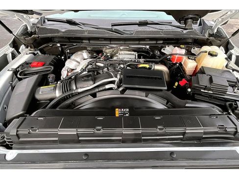 Used 2022 GMC Sierra 2500 SLT image 30