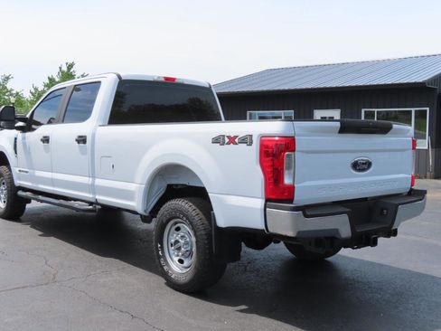 Used 2019 Ford F250 XL w/ Power Equipment Group AWD/4WD image 17