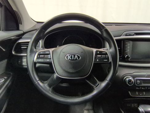 Used 2019 Kia Sorento EX image 23