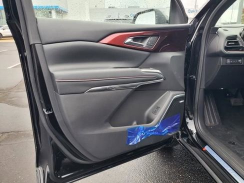 New 2026 Chevrolet Traverse RS image 7