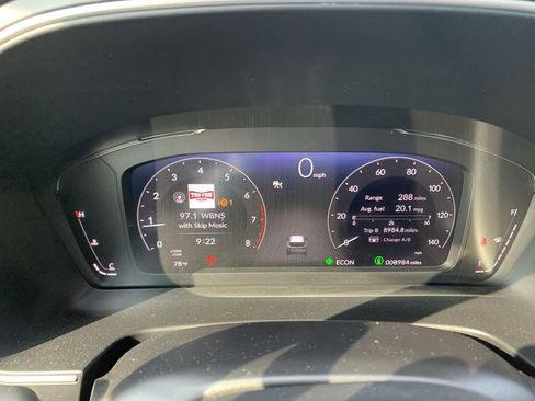 Used 2025 Honda Pilot Black Edition image 46