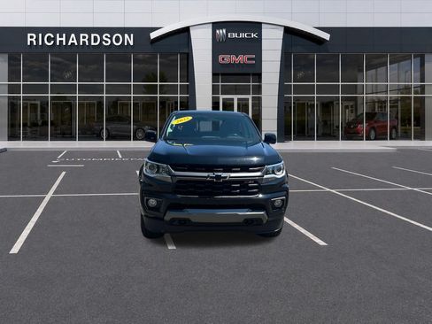 Used 2022 Chevrolet Colorado Z71 AWD/4WD image 10