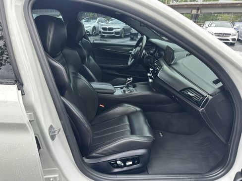 Used 2019 BMW M5 w/ Executive Package image 19