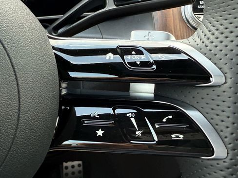 New 2026 Mercedes-Benz GLC 350e GLC 350e image 20