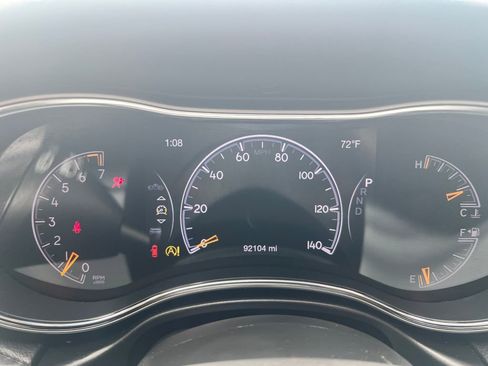 Used 2019 Jeep Grand Cherokee Limited w/ Luxury Group II AWD/4WD image 21