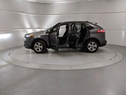 Certified 2024 Ford Edge SE image 11