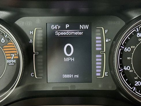 Used 2017 Jeep Cherokee Latitude w/ Comfort & Sound Group image 15