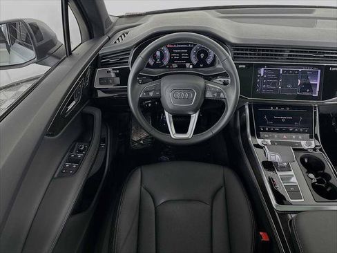 Certified 2025 Audi Q7 2.0T Premium Plus w/ Premium Plus Package AWD/4WD image 21