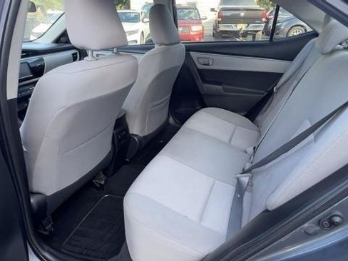 Used 2014 Toyota Corolla LE FWD image 19