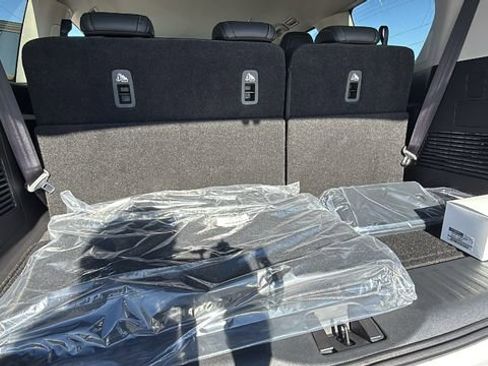 New 2026 Nissan Armada SV image 27