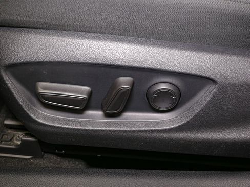 Used 2023 Toyota Camry LE FWD image 40