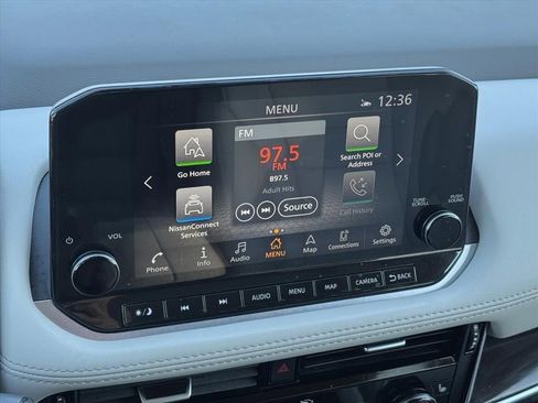 Used 2023 Nissan Rogue SL w/ SL Premium Package image 22