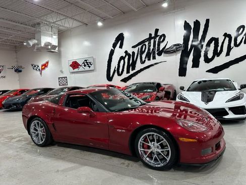 Used 2010 Chevrolet Corvette Z06 w/ Preferred Equipment Group RWD image 23
